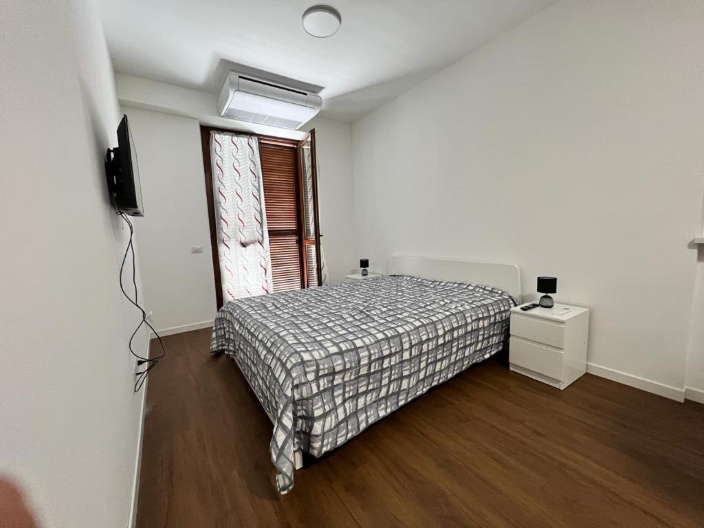 Apartamento Kibilu - Malpensa Airport - Easy Check-In And Check-Out Cardano Al Campo Exterior foto