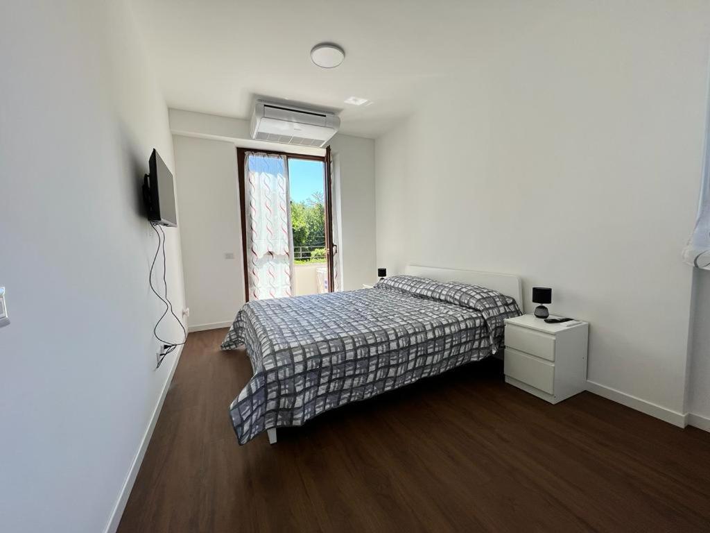 Apartamento Kibilu - Malpensa Airport - Easy Check-In And Check-Out Cardano Al Campo Exterior foto